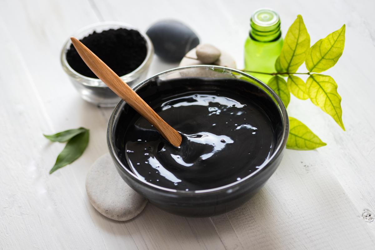 What Are The Benefits Of Using Activated Charcoal In Skin Care
