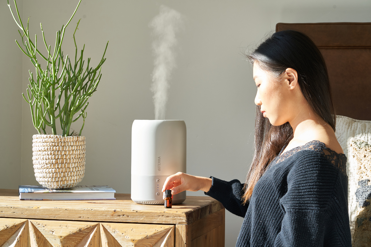 Essential Oils, Diffusers, and the Benefits of Diffusion