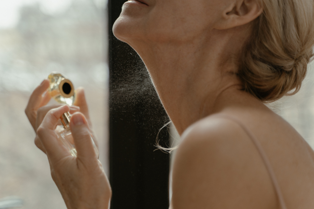 Botanical Perfumes: How to Blend
